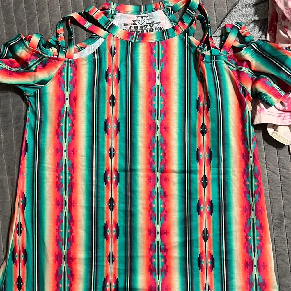 Women’s shirt